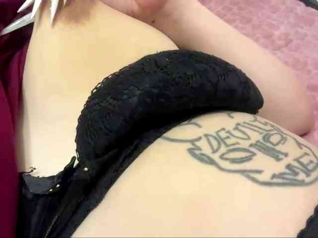 AngelenaBuote webcam