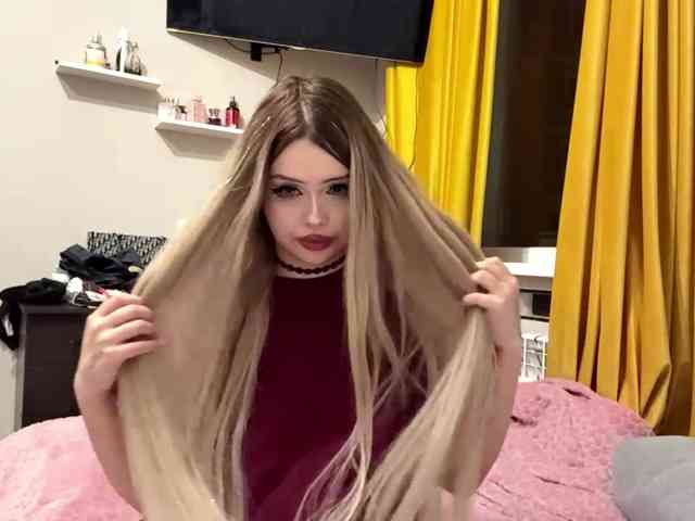 AngelenaBuote webcam