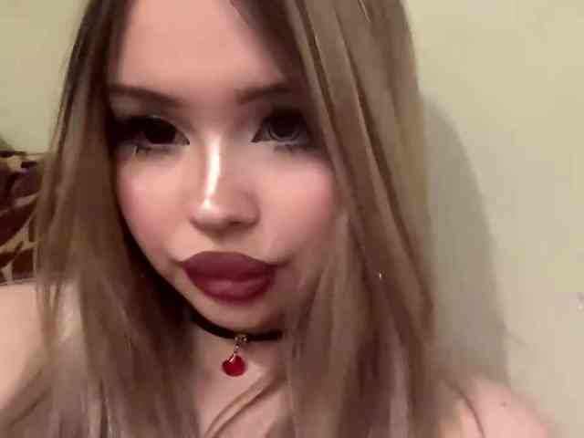 AngelenaBuote webcam