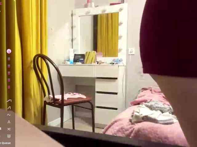 AngelenaBuote webcam
