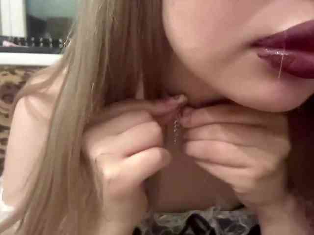 AngelenaBuote webcam