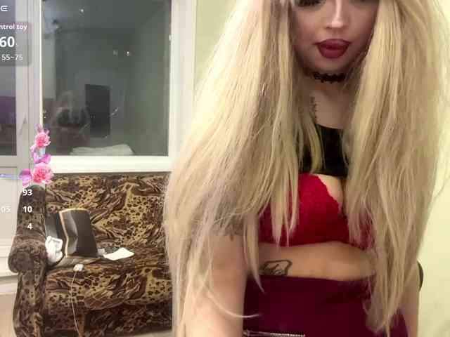 AngelenaBuote webcam
