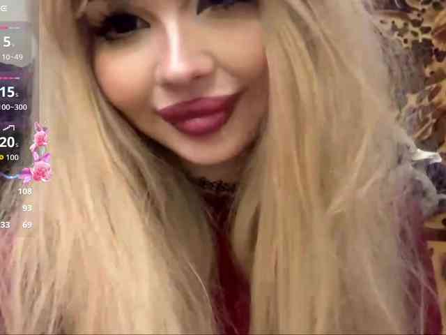 AngelenaBuote webcam