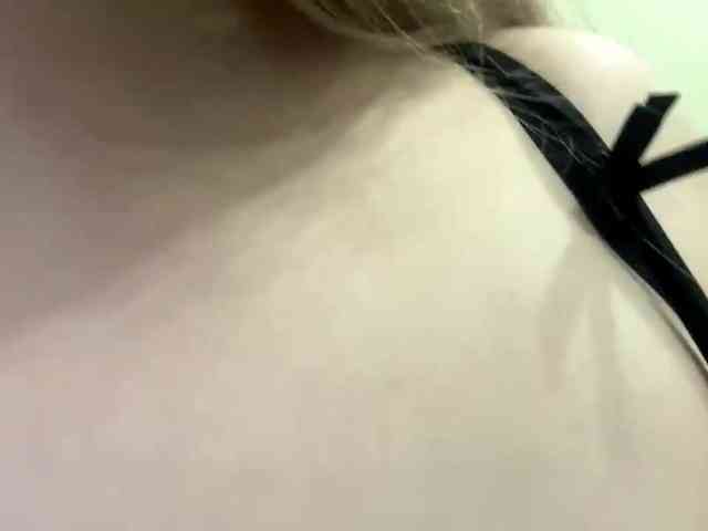 AngelenaBuote webcam