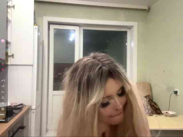angelenabuote's live room