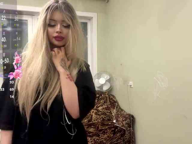AngelenaBuote webcam