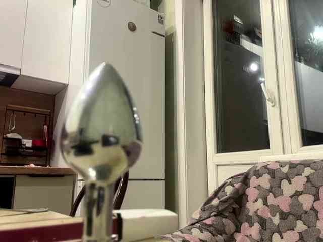 AngelenaBuote webcam