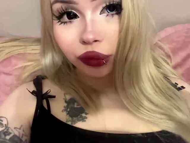 AngelenaBuote webcam