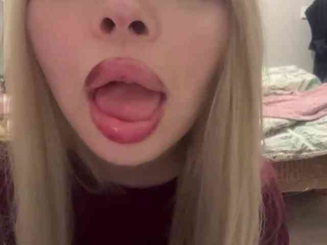 live free porn AngelenaBuote
