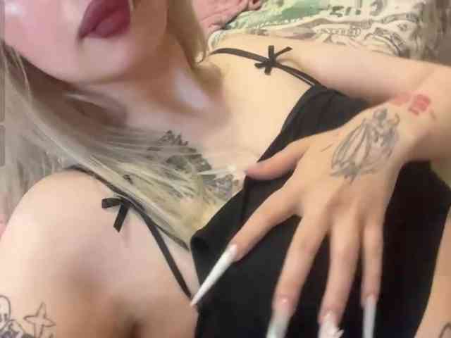 chatting online AngelenaBuote