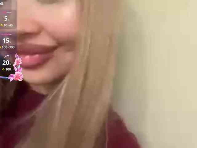 AngelenaBuote webcam