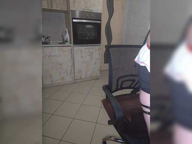 alya-8 live sex show