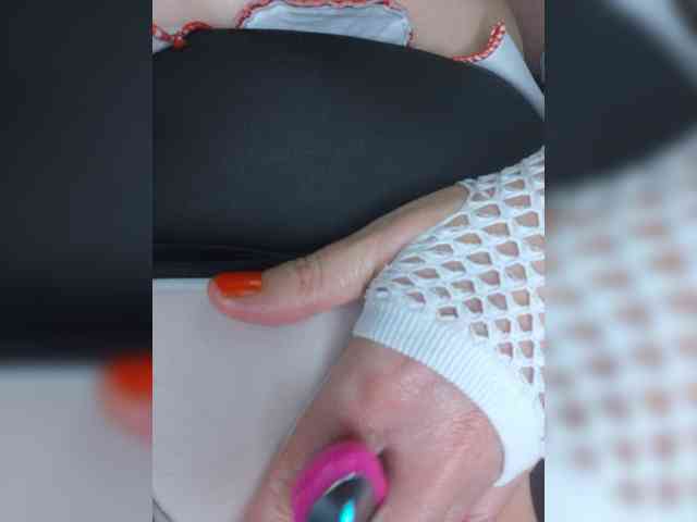 Alya-8 webcam