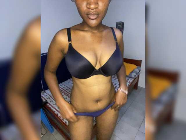 Sexydora8