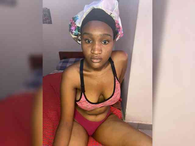 Sexydora8 webcam