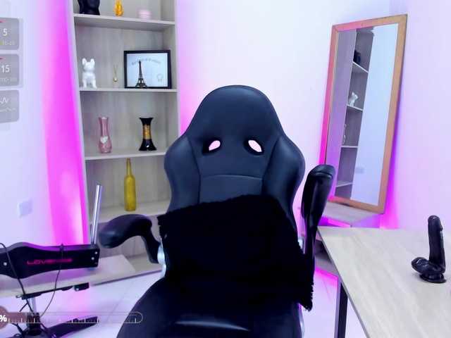 arishaDavis live cam on BongaCams