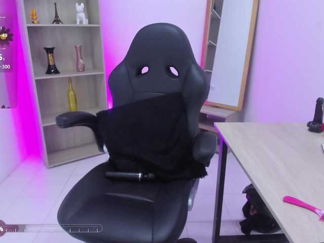 arishaDavis live cam on BongaCams
