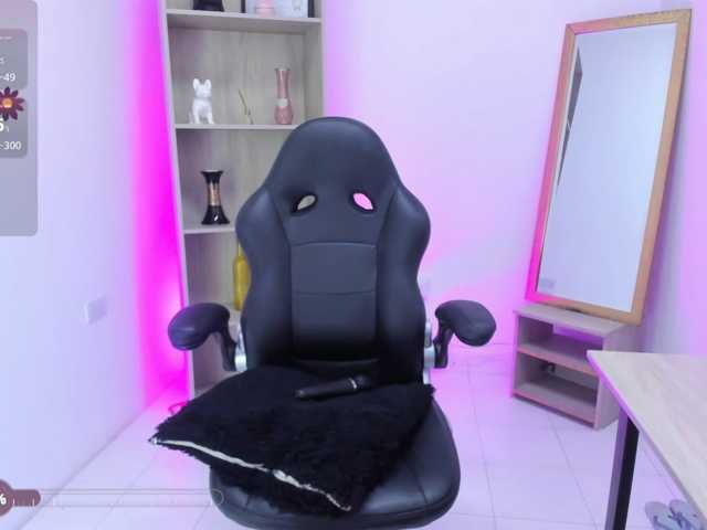 arishaDavis live cam on BongaCams
