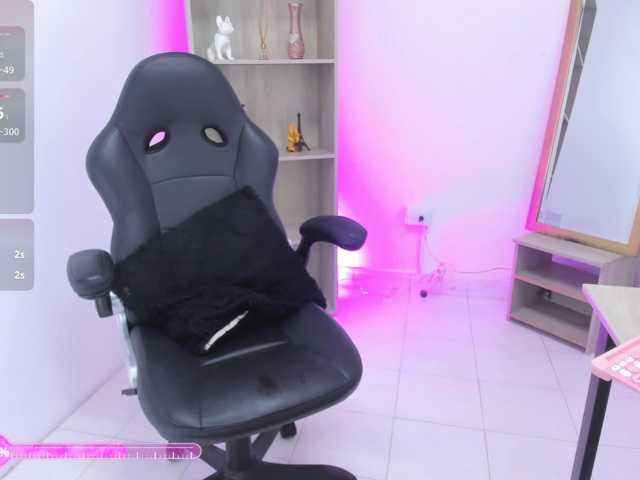 arishaDavis live cam on BongaCams