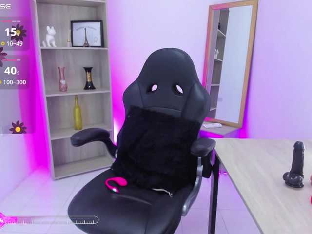 arishaDavis live webcam show