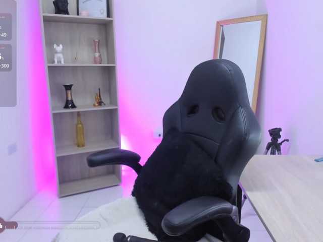 arishaDavis live cam on BongaCams
