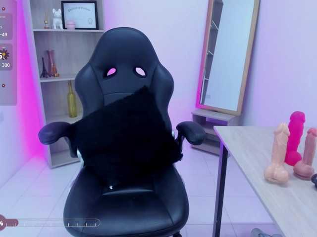 arishaDavis live cam on BongaCams