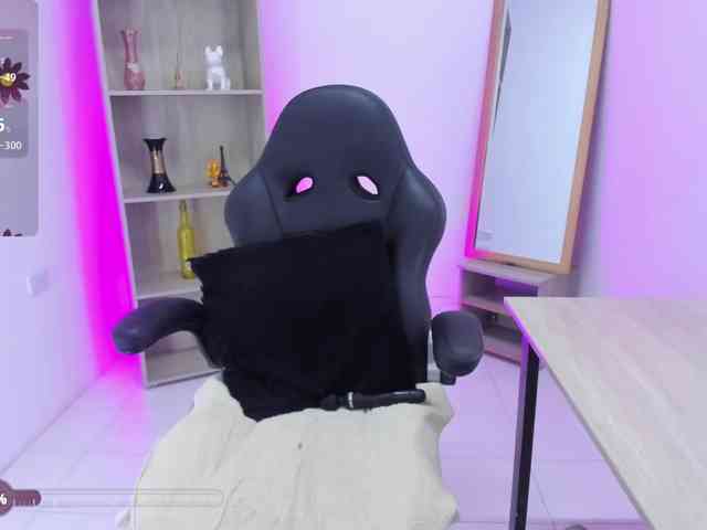 arishaDavis webcam