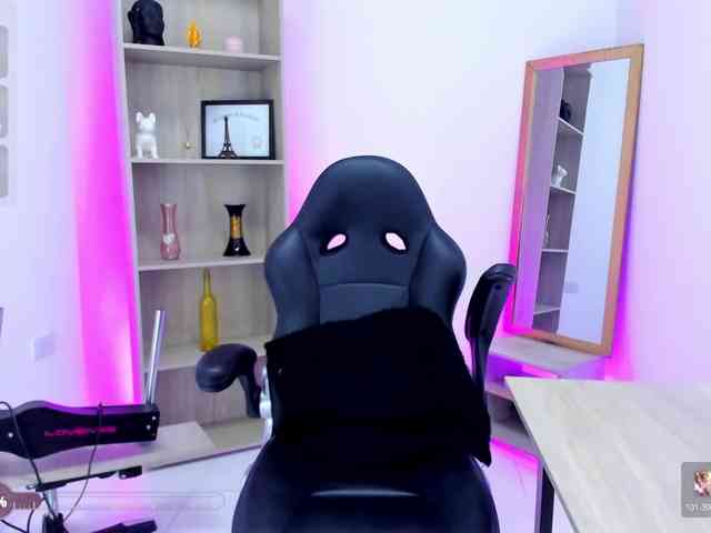 arishaDavis webcam