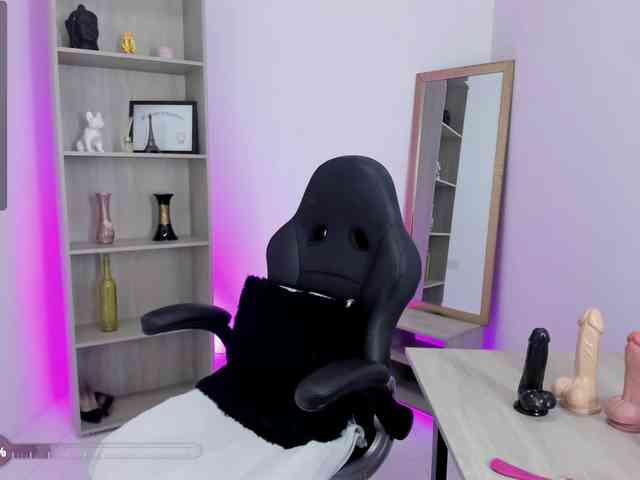 arishaDavis webcam