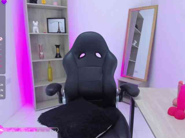 arishaDavis webcam