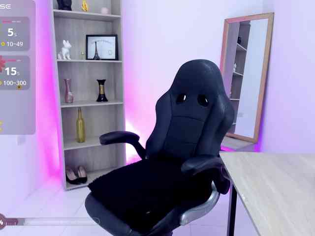 arishaDavis webcam