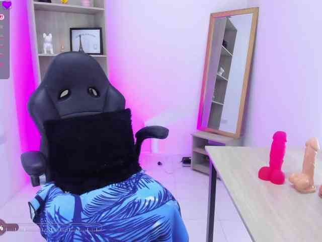 arishaDavis webcam