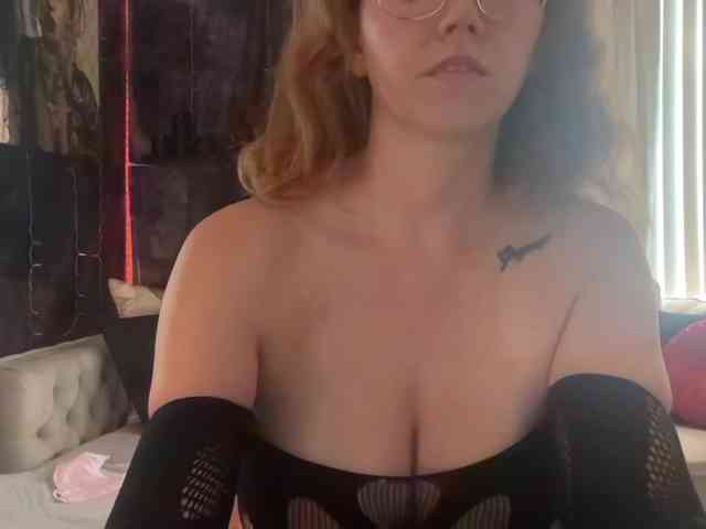 JanieDarling webcam