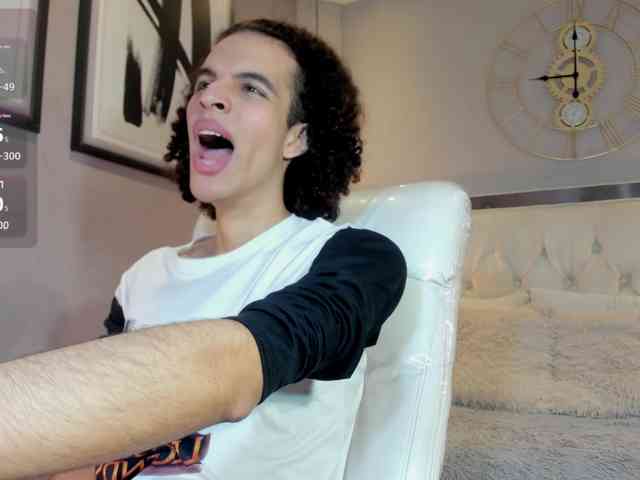 felix-haze Live Webcam on BongaCams