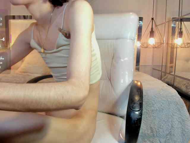 felix-haze Live Webcam on BongaCams