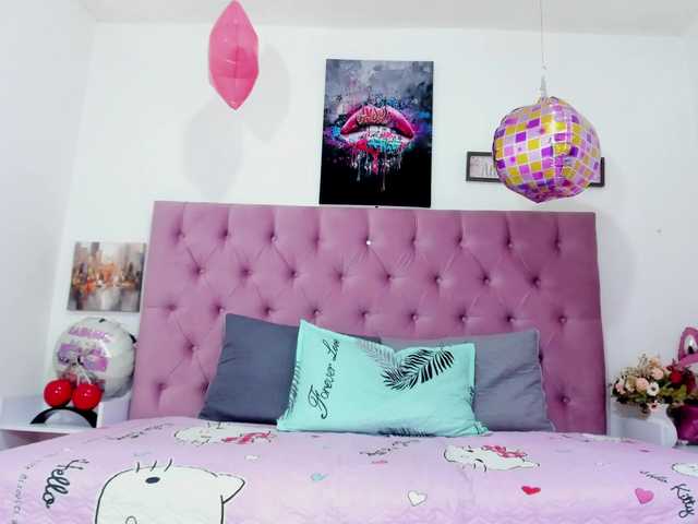 Lux-wish live cam on BongaCams