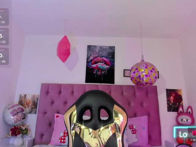 Lux-wish live cam on BongaCams