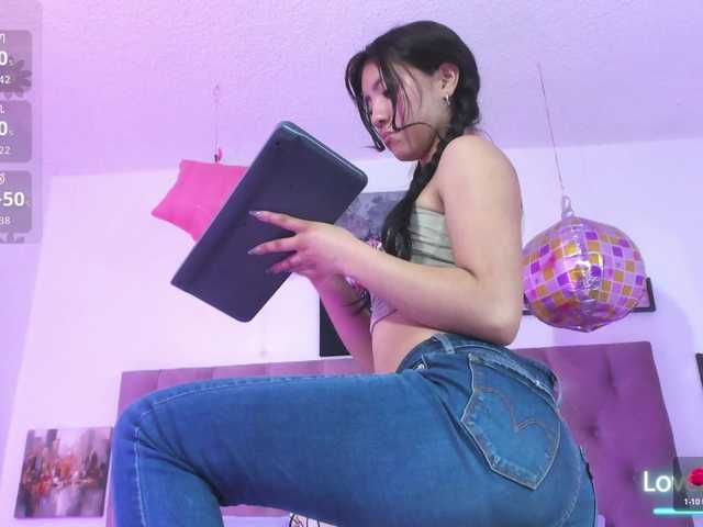 Lux-wish live cam on BongaCams