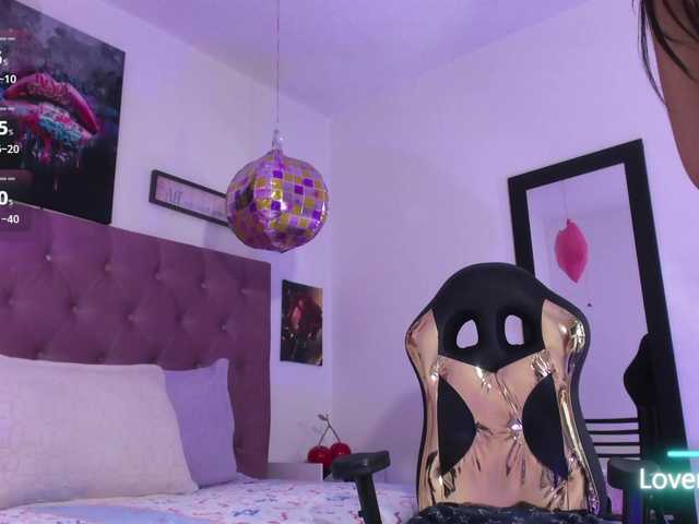 Lux-wish live cam on BongaCams