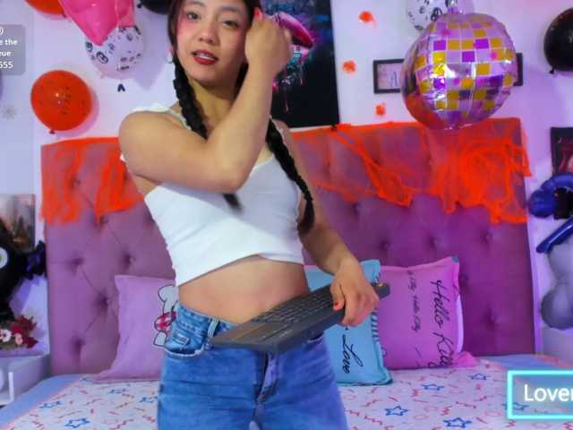 Lux-wish live cam on BongaCams