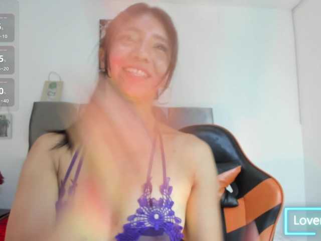 Lux-wish live cam on BongaCams