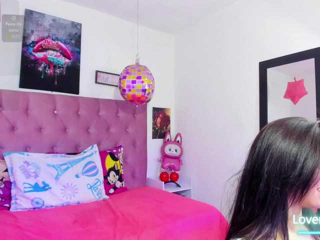 Lux-wish live cam on BongaCams