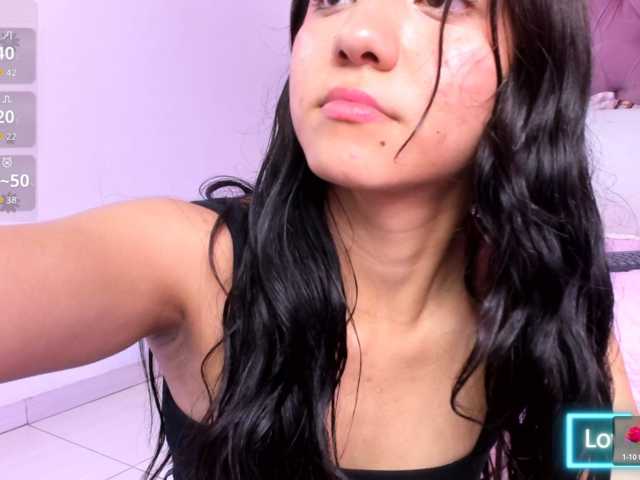 Lux-wish live cam on BongaCams