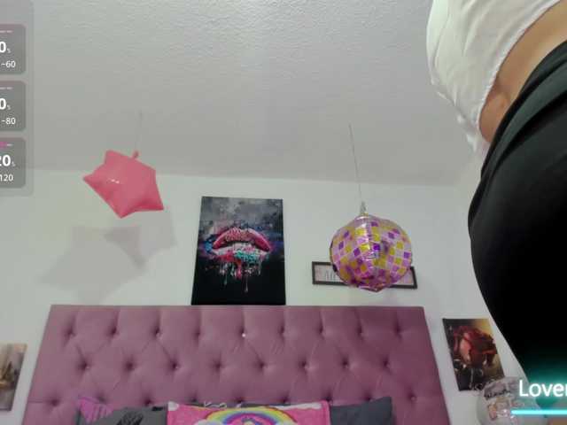 Lux-wish live cam on BongaCams