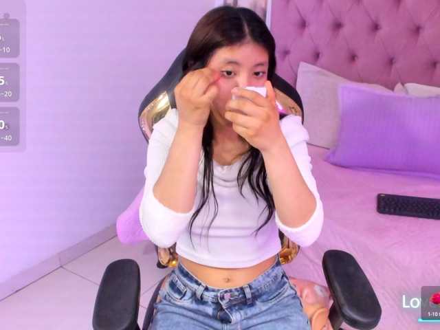 Lux-wish live cam on BongaCams