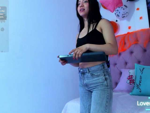 Lux-wish live cam on BongaCams