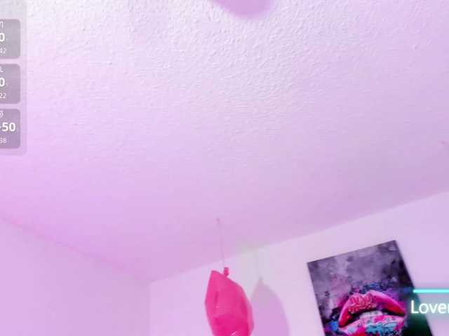 Lux-wish live cam on BongaCams