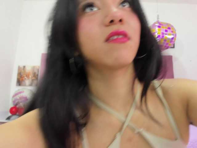 Lux-wish live cam on BongaCams