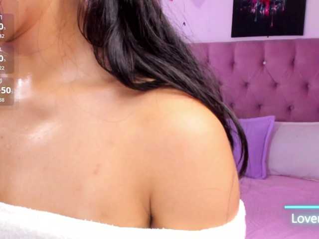 Lux-wish live cam on BongaCams