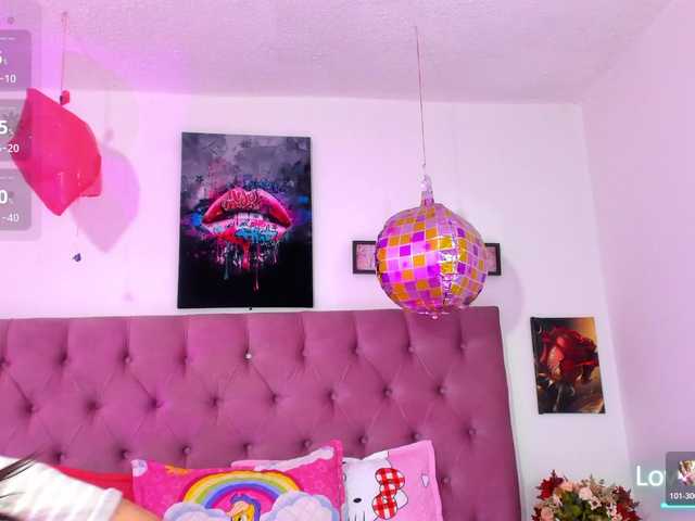 Lux-wish live cam on BongaCams